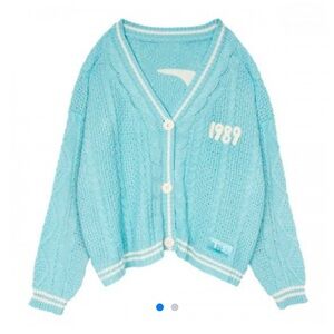 NEW TAYLOR SWIFT 1989 Cardigan IN A SIZE XL-2XL
